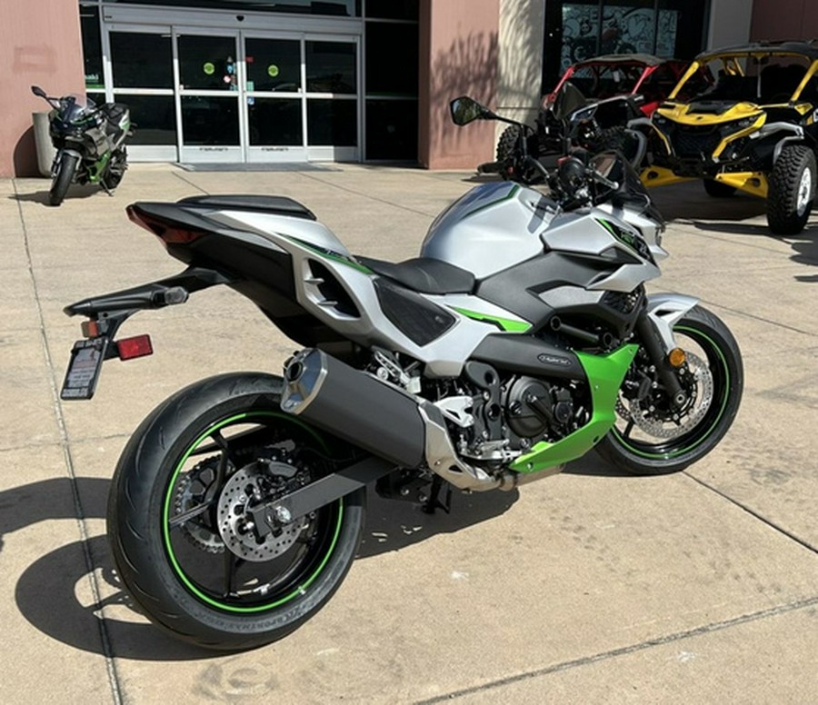 2024 Kawasaki Z7 Hybrid ABS