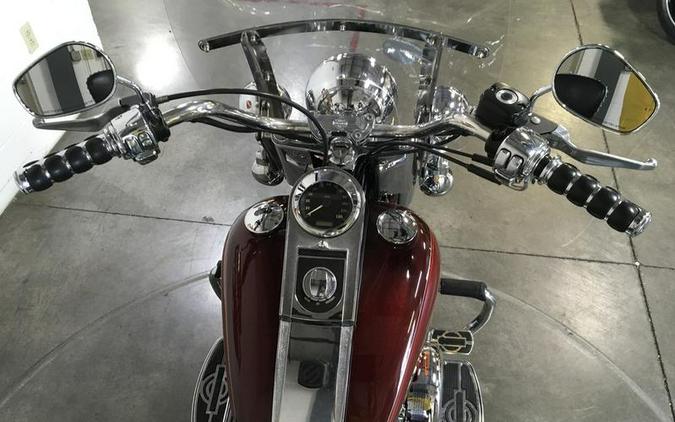 2008 Harley-Davidson® FLSTC - Heritage Softail®