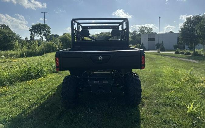 2025 Can-Am Defender MAX DPS HD10