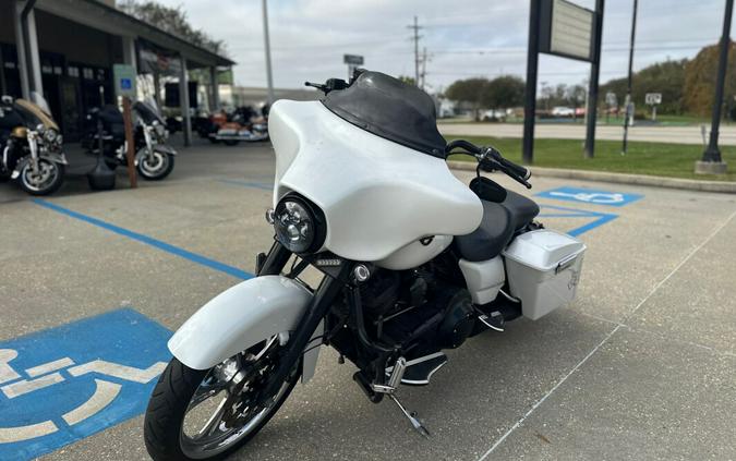 2009 Harley-Davidson® Street Glide®