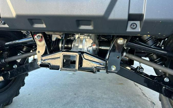 2025 Honda® Pioneer 1000-6 Deluxe Crew