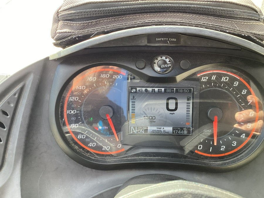 2013 Can-Am Spyder® RS-S SE5