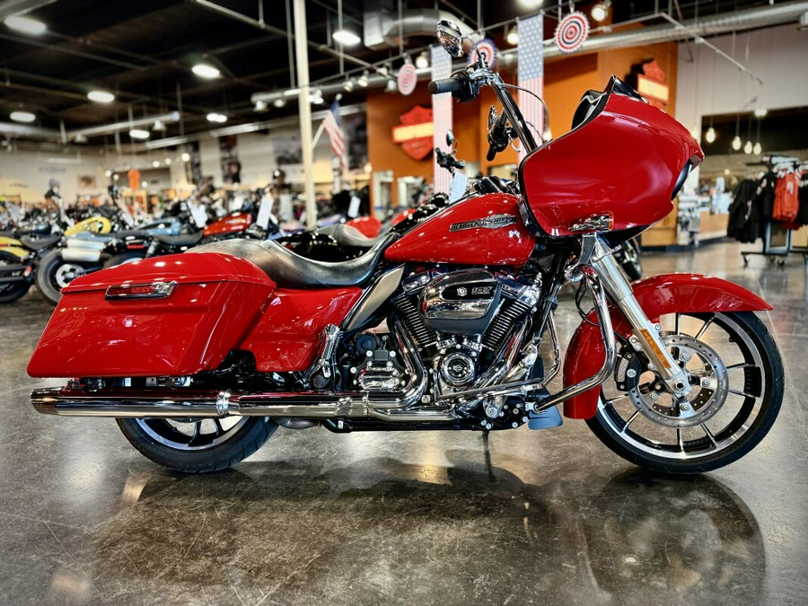 2023 Harley-Davidson® Road Glide® Redline Red