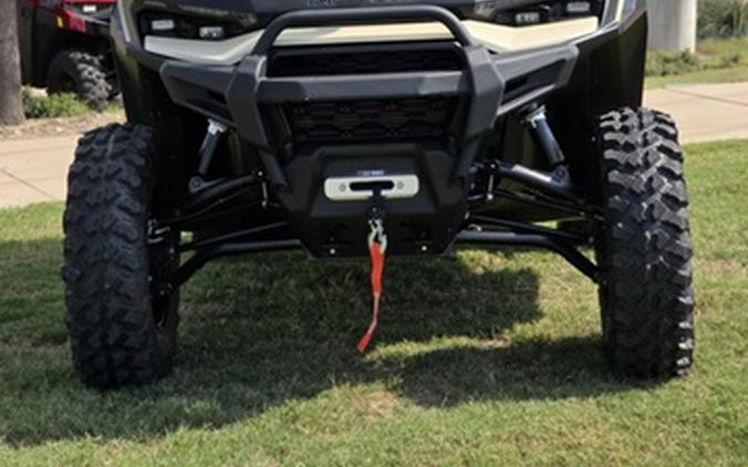 2026 Can-Am Defender Limited HD11 Desert Tan & Carbon Black