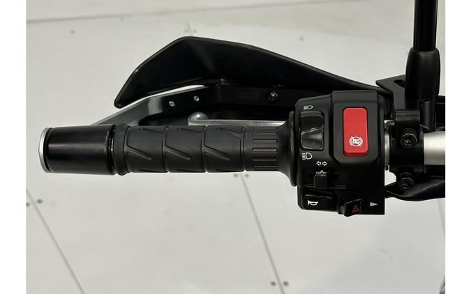 2026 Kawasaki KLE 500 SE ABS