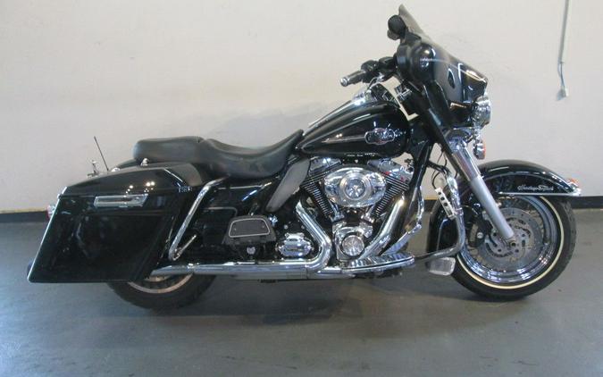 2009 Harley-Davidson® FLHX - Street Glide®