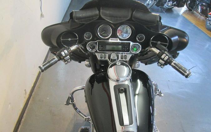 2009 Harley-Davidson® FLHX - Street Glide®