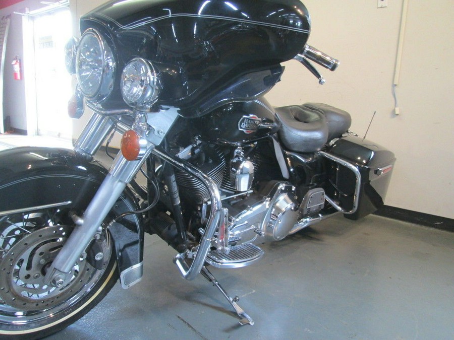 2009 Harley-Davidson® FLHX - Street Glide®