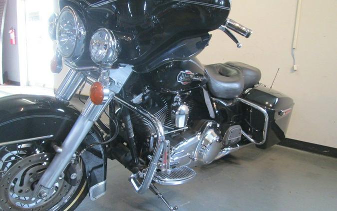 2009 Harley-Davidson® FLHX - Street Glide®