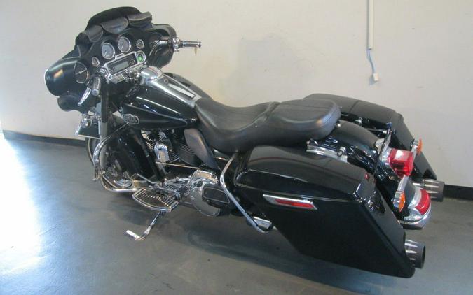 2009 Harley-Davidson® FLHX - Street Glide®