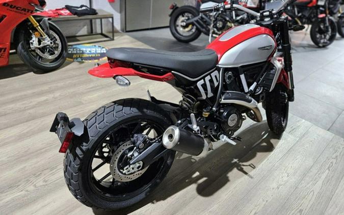 2024 Ducati Scrambler Icon (2G) Red