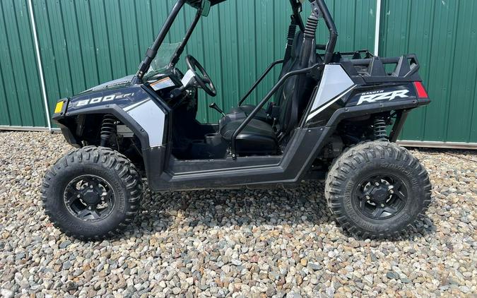 2012 Polaris® Ranger® RZR 800 Black/Liquid Silver LE