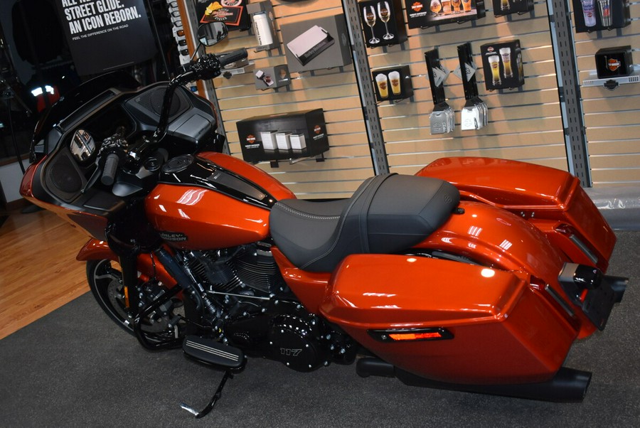 FLTRX 2024 Road Glide™