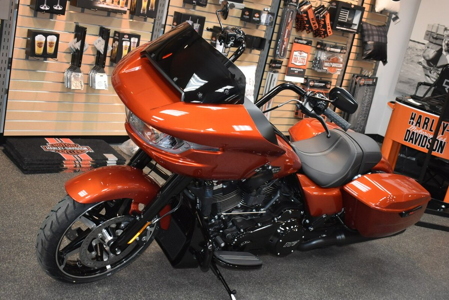 FLTRX 2024 Road Glide™