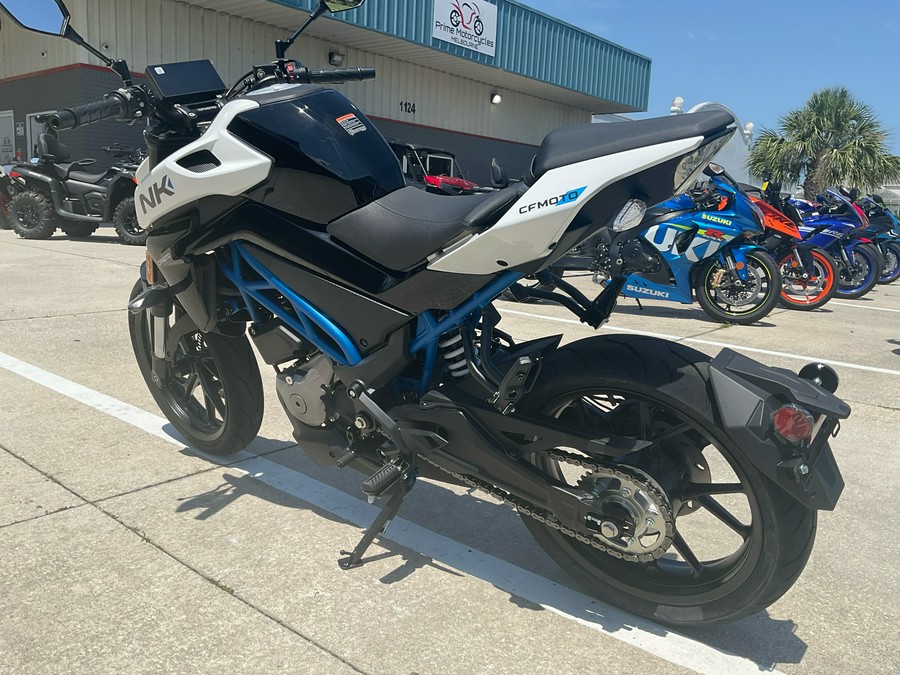 2025 CFMOTO 300NK