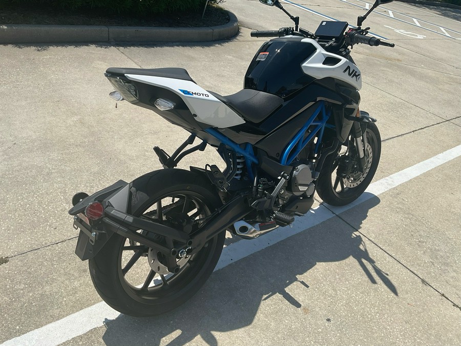 2025 CFMOTO 300NK