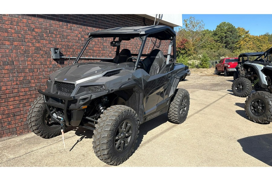 2025 Polaris GENERAL® XP 1000 Ultimate