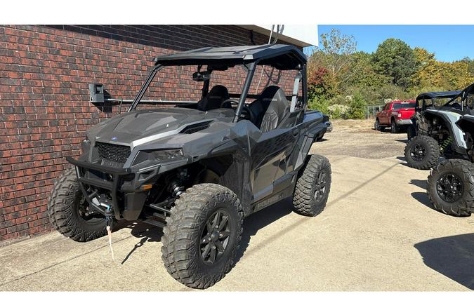 2025 Polaris GENERAL® XP 1000 Ultimate