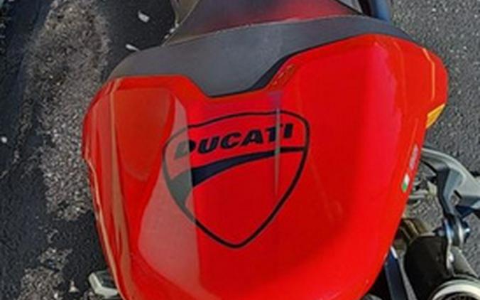 2018 Ducati Monster 821 Red