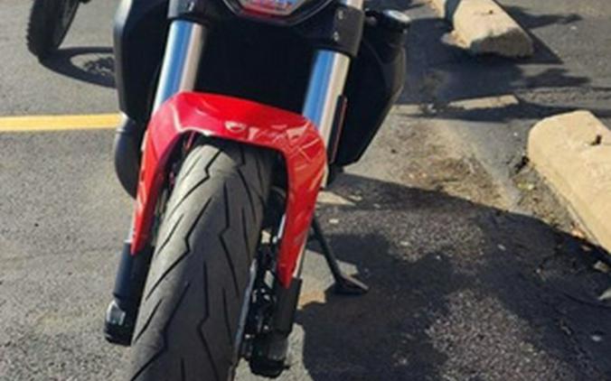 2018 Ducati Monster 821 Red