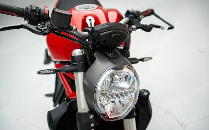 2018 Ducati Monster 821 Red