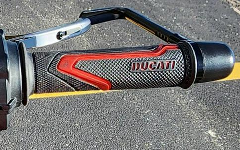 2018 Ducati Monster 821 Red