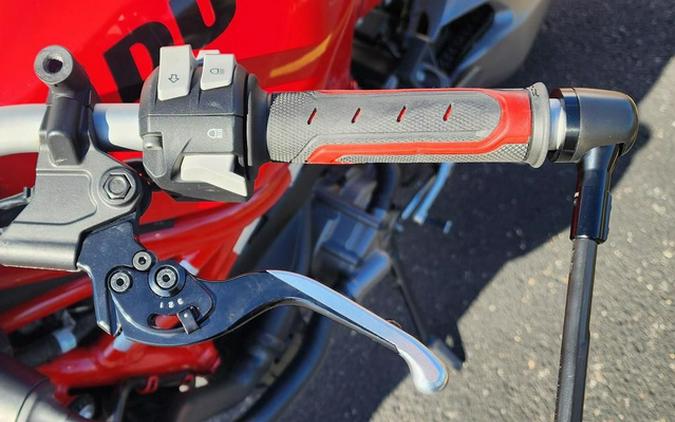 2018 Ducati Monster 821 Red
