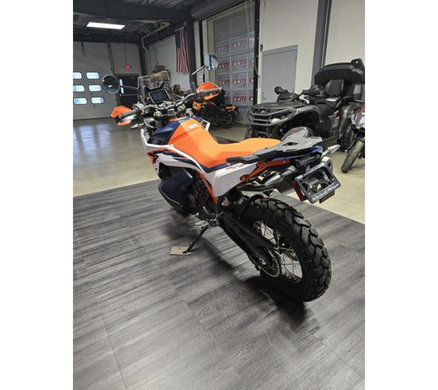 2026 KTM Adventure 890 R