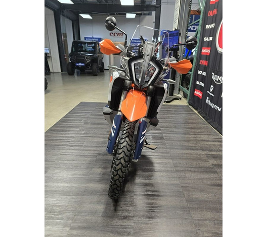 2026 KTM Adventure 890 R