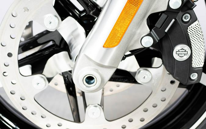 2026 Harley-Davidson Street Glide FLHX