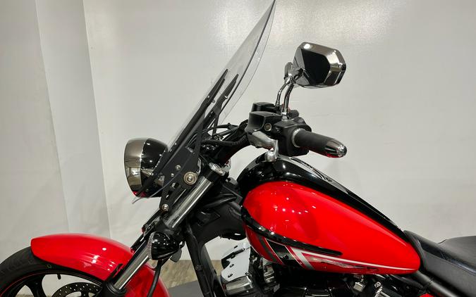 2014 Yamaha Motor Corp., USA Raider