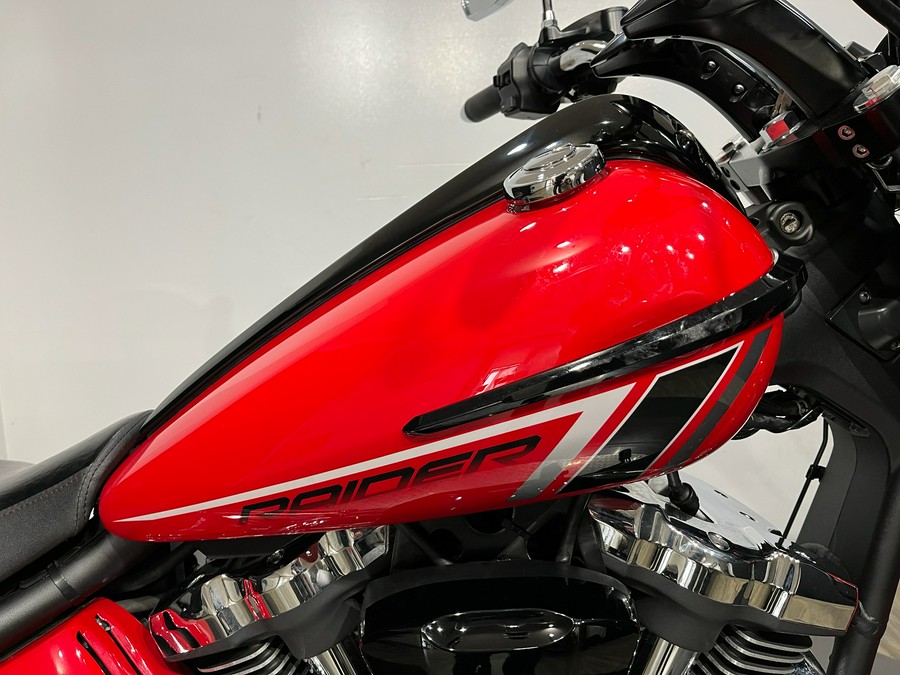 2014 Yamaha Motor Corp., USA Raider