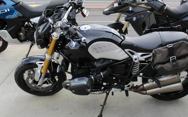2016 BMW R nine T Black Storm Metallic