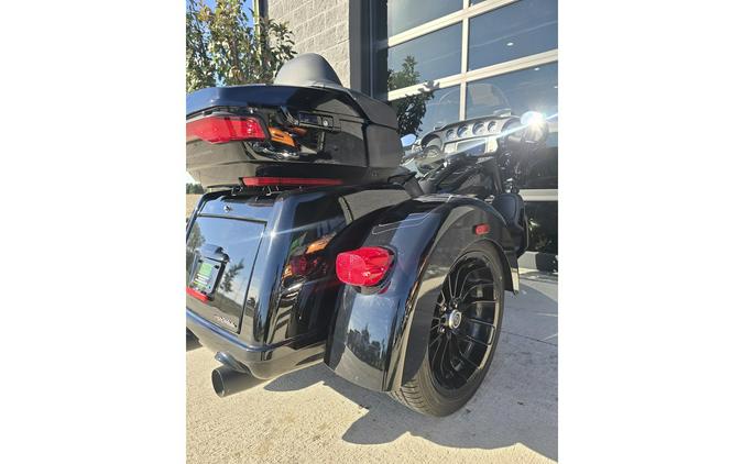 2025 Harley-Davidson® TRI GLIDE ULTRA