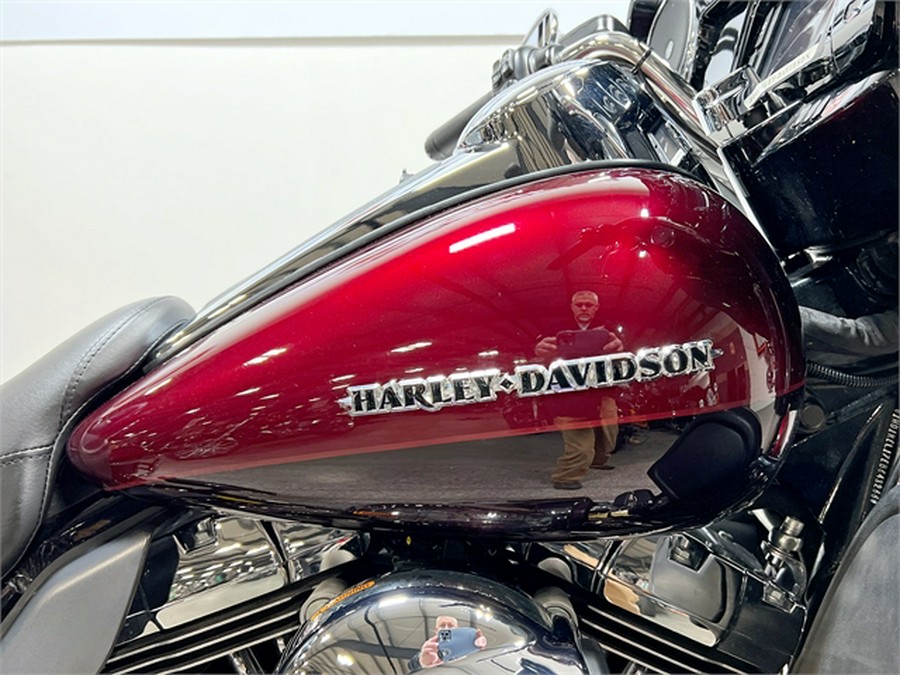2014 Harley-Davidson Touring Ultra Limited FLHTK 57,947 Miles