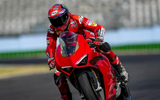 2024 Ducati Panigale V4 Red