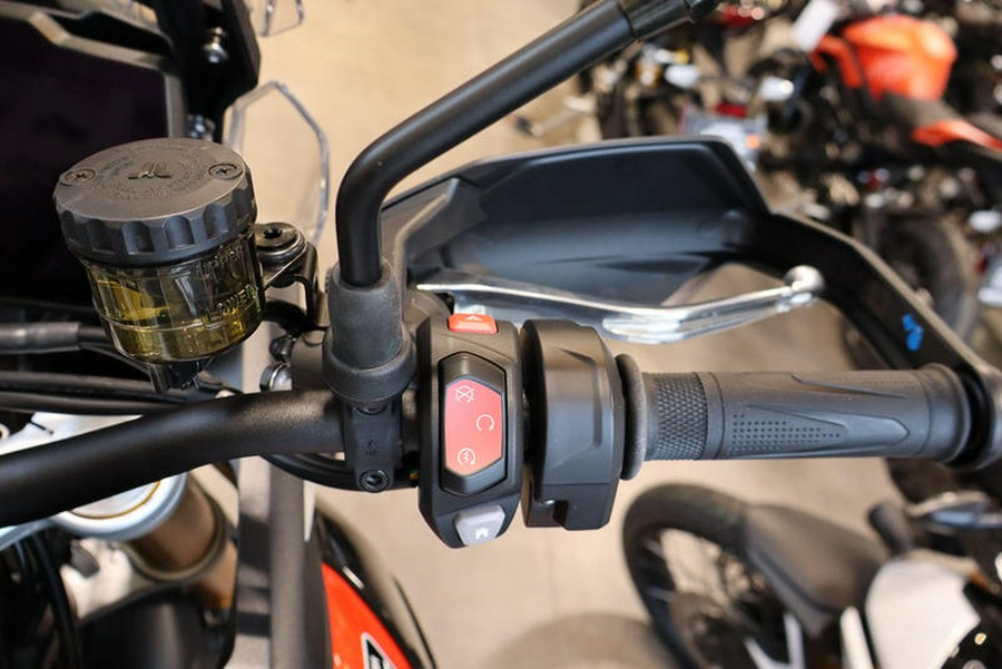 2025 Triumph Tiger 900 Rally Pro Ash Grey / Intense Orange