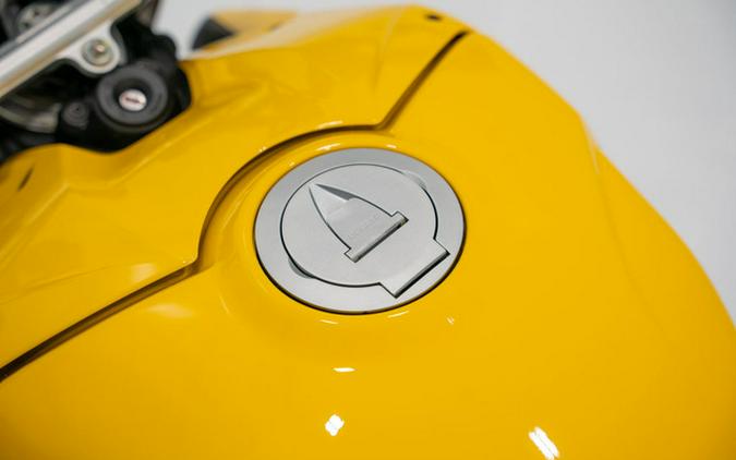 2023 Ducati Streetfighter V4S Yellow