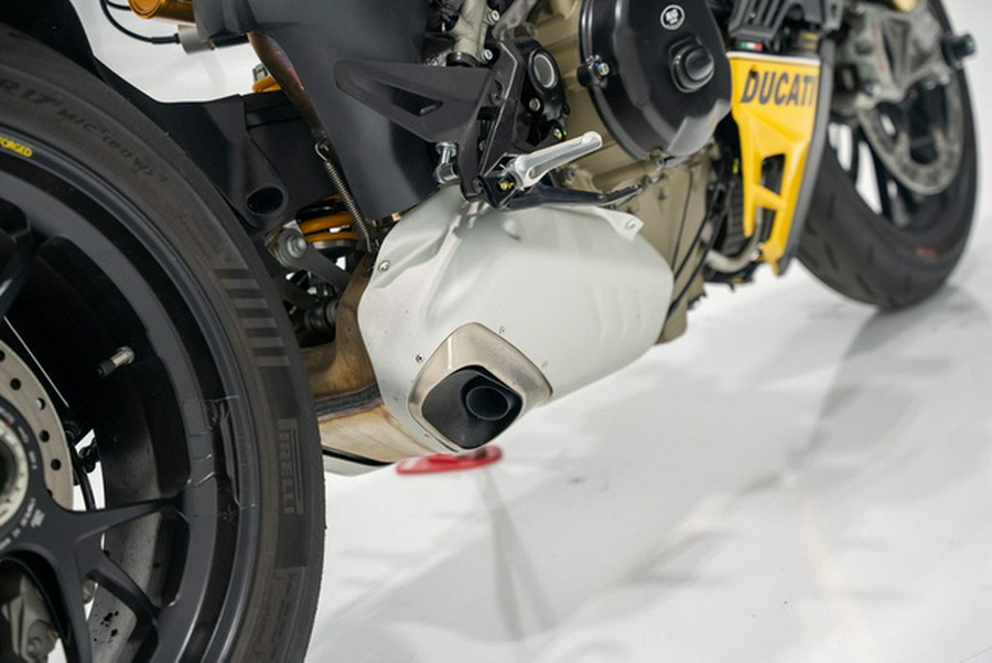 2023 Ducati Streetfighter V4S Yellow