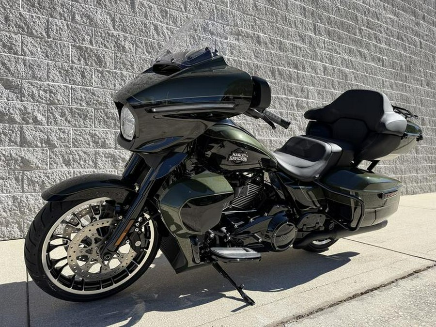 2026 Harley-Davidson® FLHXL - Street Glide® Limited