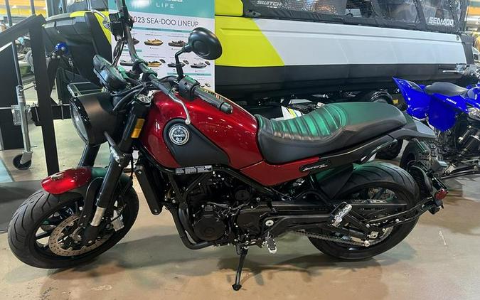 2021 Benelli Leoncino Review (15 Fast Facts for Retro Italian Aficionados)