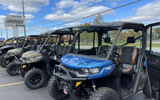 2023 Can-Am® Defender Limited HD10