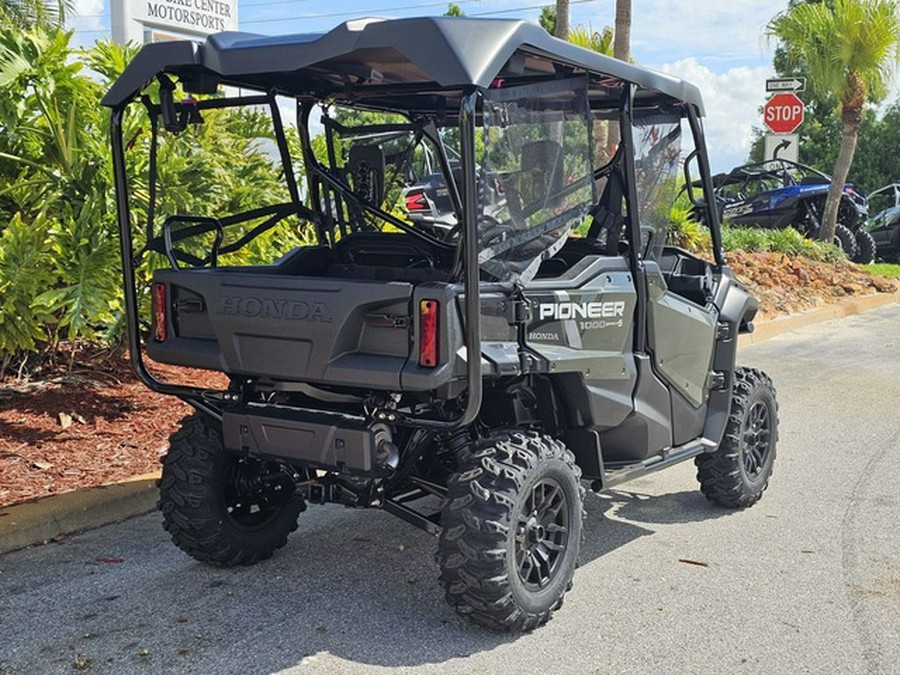 2024 Honda Pioneer 1000-5 Deluxe