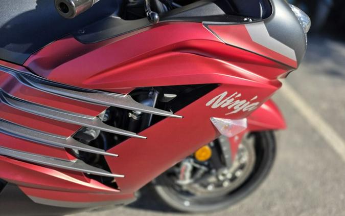 2025 Kawasaki Ninja® ZX™-14R ABS