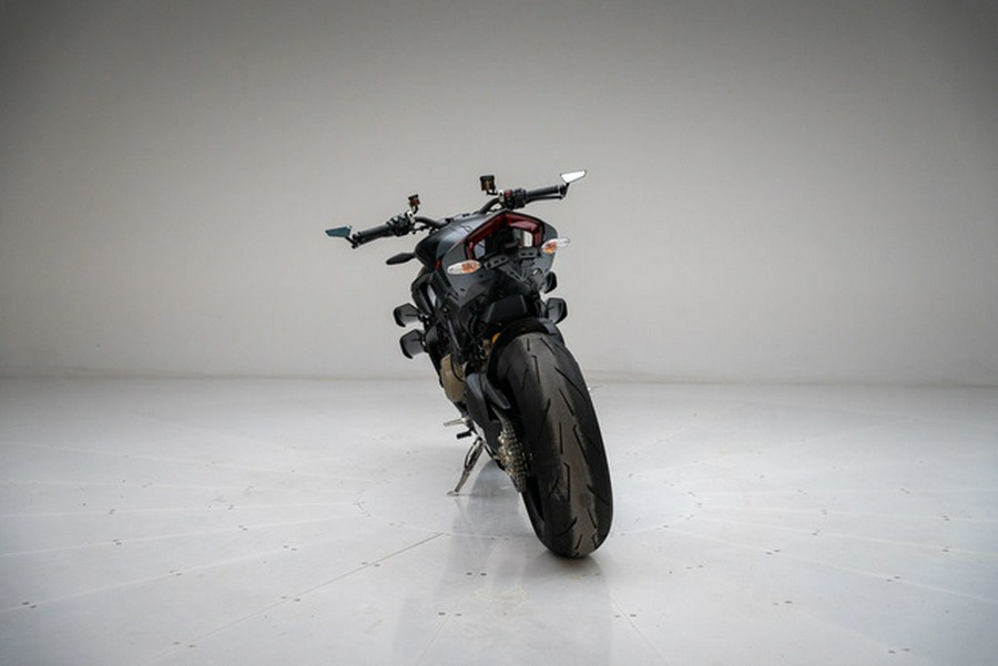 2024 Ducati Streetfighter V4 S Grey & Black