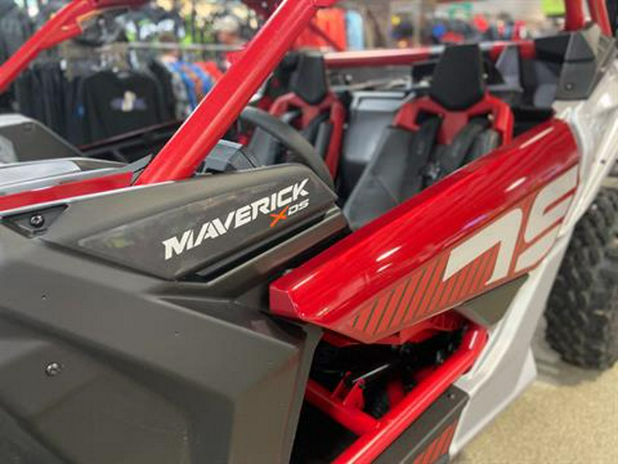 2024 Can-Am Maverick X3 X DS Turbo RR