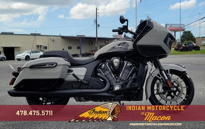 2026 Indian Motorcycle® Challenger® Dark Horse® 112 w/PowerBand Audio Chalk with Black Metallic