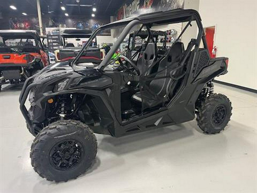 2023 Can-Am Maverick Trail DPS 700