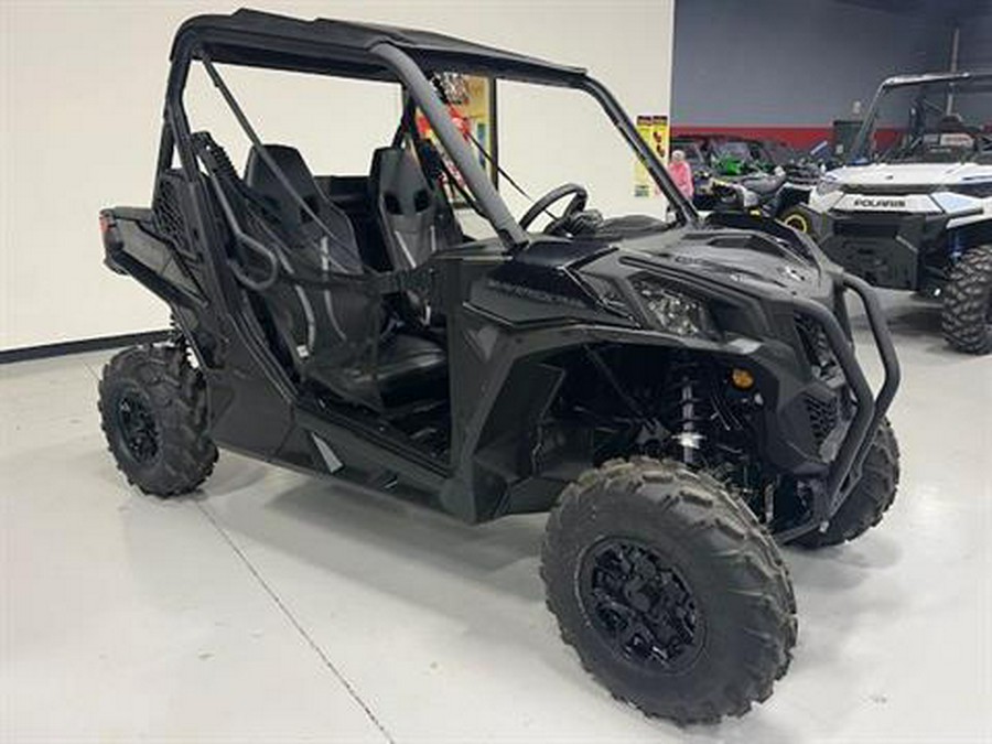 2023 Can-Am Maverick Trail DPS 700