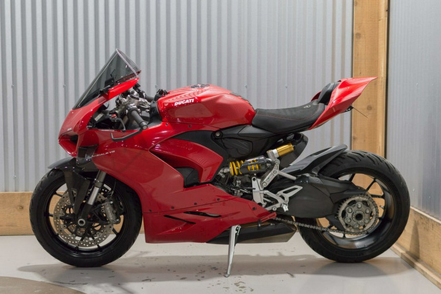 2025 Ducati Panigale V2